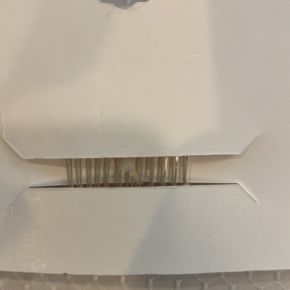 Hair comb with pearls and “diamond” crystals with silver color NEW, bendable - Picture 8 of 10